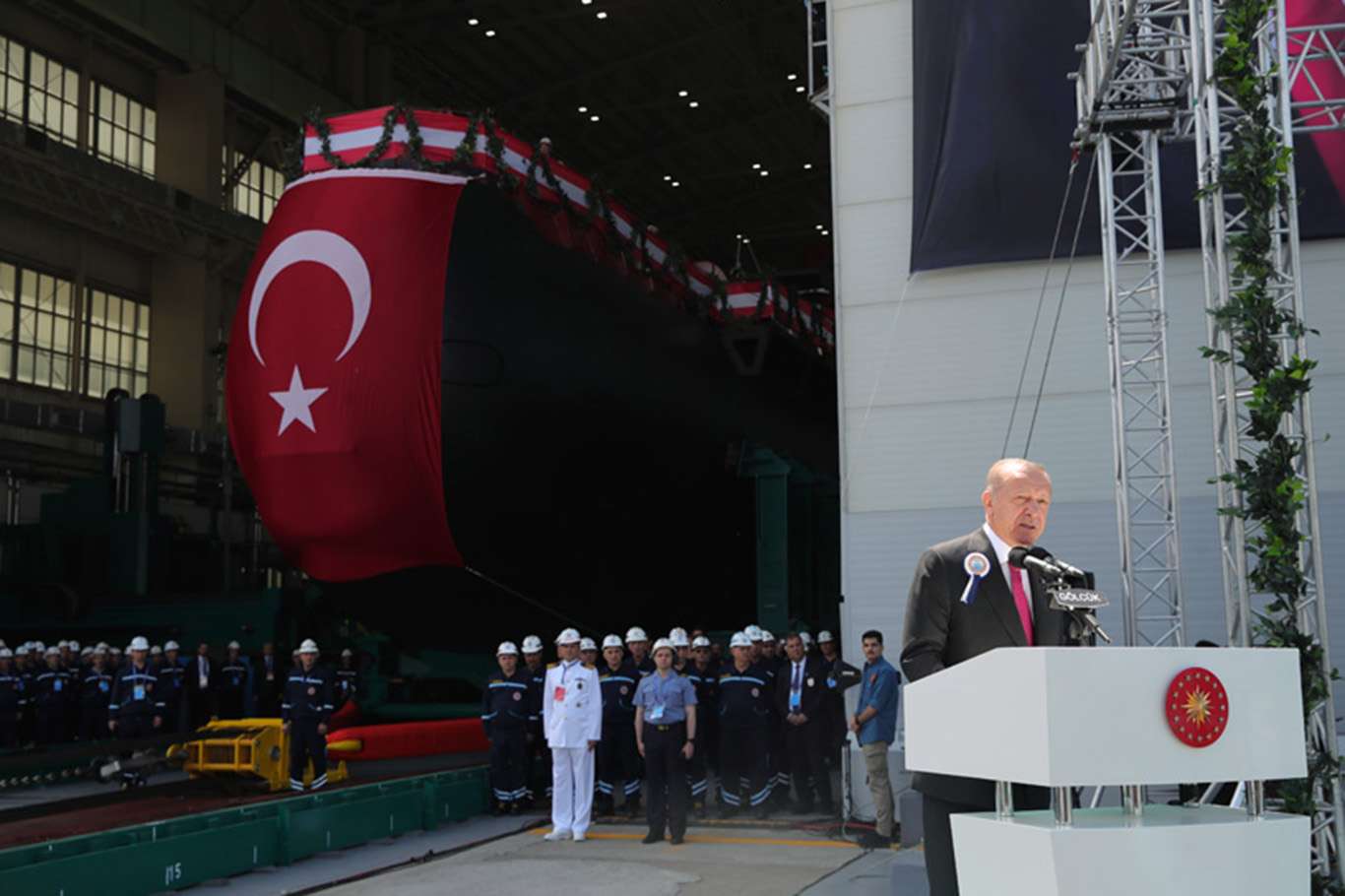 Cumhurbaşkanı Erdoğan: Millî güvenliğimize dair hususlarda somut adımlar görmek istiyoruz 