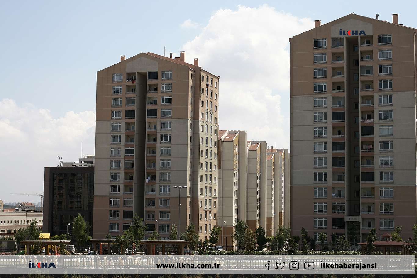 İstanbulda konut fiyatları arttı, kiralık ve satılık ev bulmak zorlaştı  