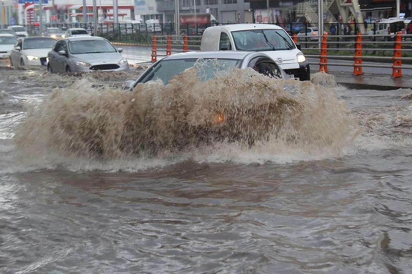 Şiddetli yağışa karşı 13 il için kritik uyarı  