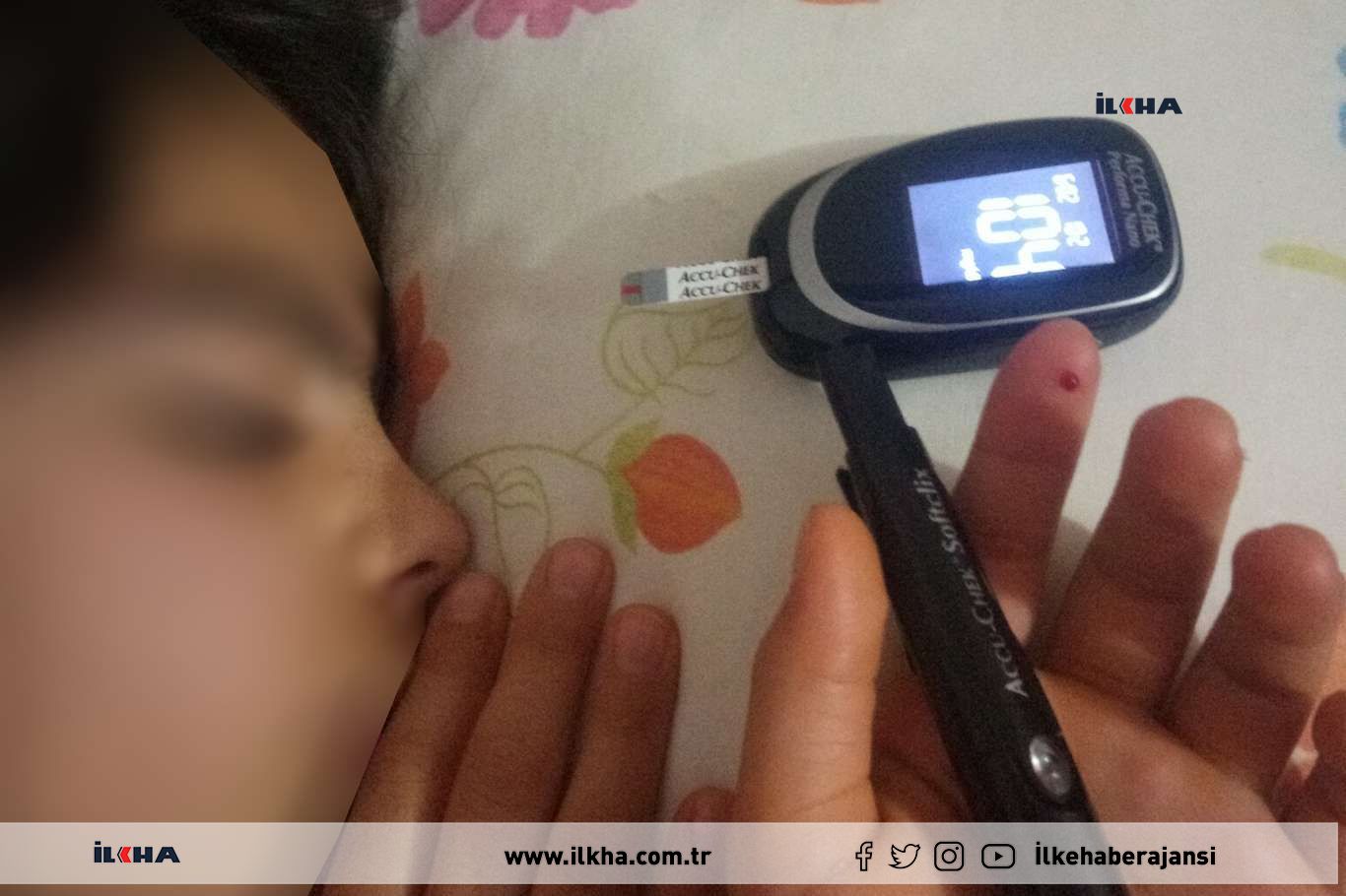 Parmak delerek kan ölçümü yapan diyabet hastası çocukları sevindiren haber 
