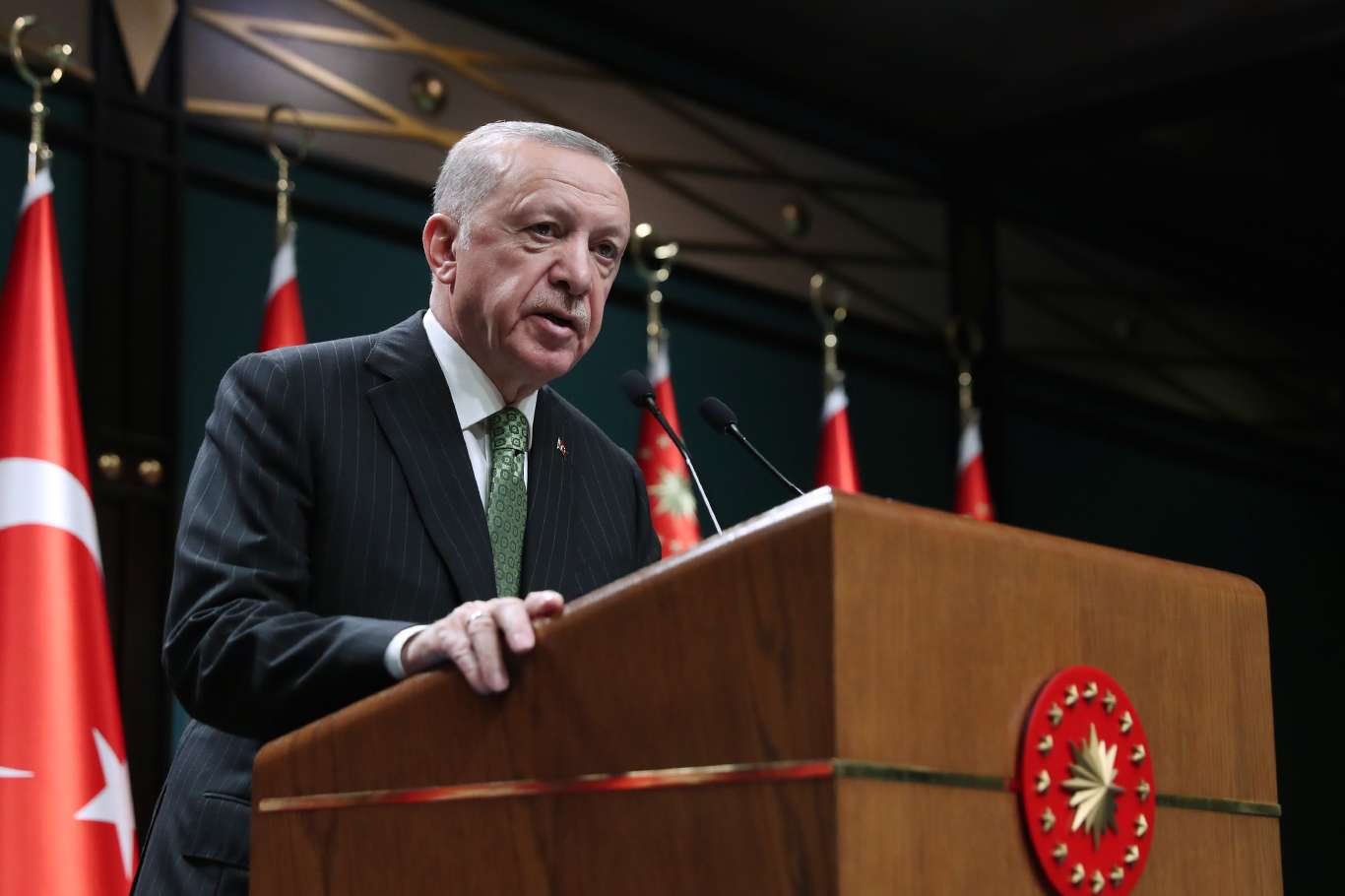 Cumhurbaşkanı Erdoğan: Asgari ücretin yeniden değerlendirilmesini istedim  