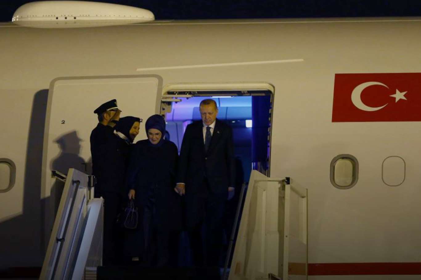 Cumhurbaşkanı Erdoğan Türkiyeye döndü  