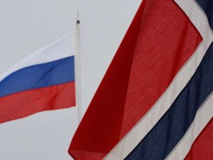 Norveç, Rusya ile vize anlaşmasını askıya aldığını duyurdu 