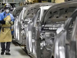 Toyota Rusyadaki fabrikasını kapatıyor 