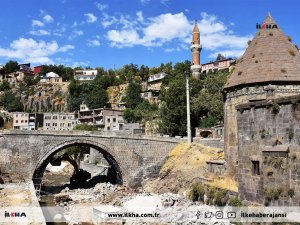 Bitlis’te gün yüzüne çıkan tarihi 10 köprü restore ediliyor 