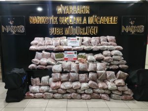 Diyarbakırda 105 kilogram uyuşturucu ele geçirildi