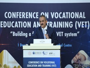 Bakan Özer: Mesleki eğitim merkezleri genç işsizliği azalttı