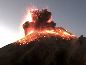 Popocatepetl Yanardağı’nda yeni patlamalar  