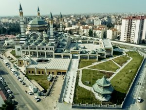 Diyarbakır Merkez Caminde çevre düzenleme çalışmaları tamamlandı 