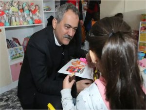 Adanada okulların açılması 13 Marta ertelendi 