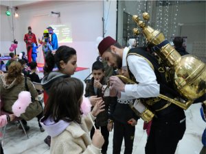 Depremzede Çocuklar Ramazan Şenliğinde Doyasıya Eğlendi 