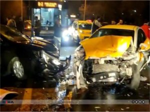 Diyarbakır’da kazada: Biri ağır 4 yaralı 