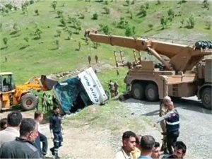 Şırnakta 2 askerin hayatını kaybettiği kazada otobüs şoförü gözaltına alındı 