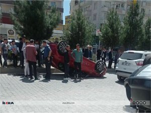 Diyarbakırda trafik kazası: 3ü çocuk 5 yaralı  