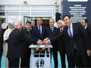 Türkiyenin havacılık ve uzay teknolojisi alanındaki ilk meslek lisesi açıldı 