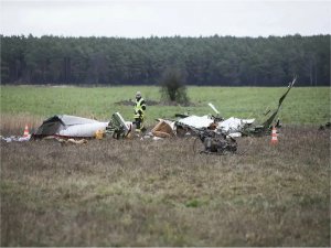 Almanyada uçak kazası: 2 ölü  