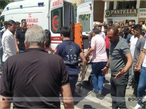 Mardin’de yolun karşısına geçmeye çalışan vatandaşa tır çarptı  