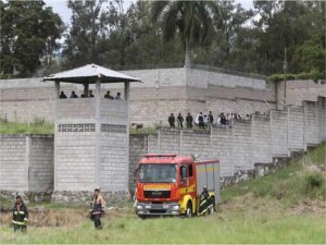 Hondurasta kadınlar hapishanesinde çatışma: 41 ölü  