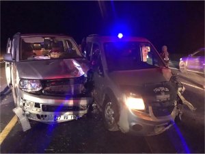 Şanlıurfada zincirleme trafik kazası: 3 ölü, 7 yaralı  