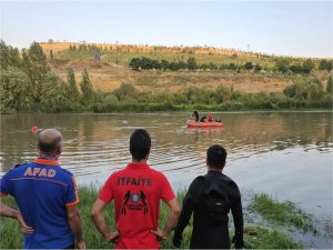 Dicle Nehrinde kaybolan gencin cansız bedeni bulundu  