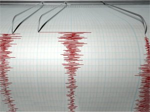 Siirtte 3,9 büyüklüğünde deprem 