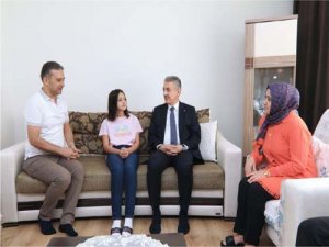 Vali Tuncay Akkoyun Gaziler Günü Münasebetiyle Ziyaretlerde Bulundu