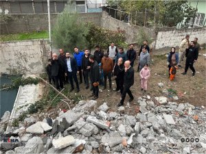HÜDA PARdan yıkım mağdurlarına ziyaret 