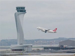 THY fırtına nedeniyle İstanbulda 56 seferi iptal etti  