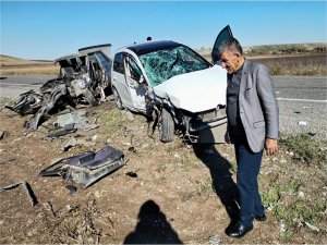 Diyarbakırda kaza: 2 ölü, 1 yaralı  