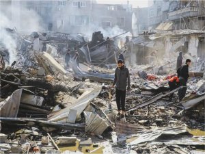İşgalci siyonistlerin Gazzeye saldırılarının 60ıncı günü: 15 bin 899 şehit 