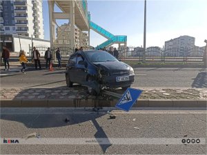 Diyarbakırda maddi hasarlı trafik kazası  