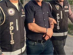 Ankarada aranan 877 kişi gözaltına alındı 