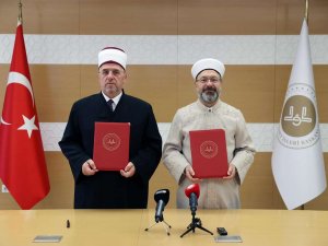 Diyanet İşleri Başkanlığı ile Kosova İslam Birliği Başkanlığı arasında protokolü imzalandı