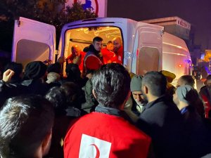 AFAD: Depremde 1i ağır 35 kişi yaralandı