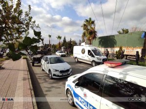 Şanlıurfada polis noktasında silahlı kavga: 2 yaralı