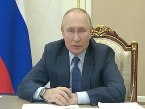 Putin: Nükleer silahı kullanan ilk ülke olmayacağız