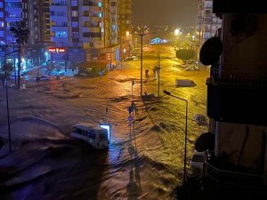 Antalyanın Kumluca ilçesinde hafta sonuna kadar eğitime ara verildi