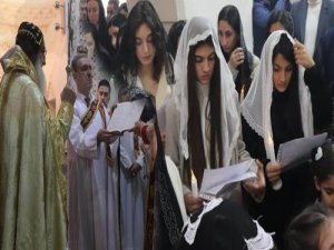 Midyatta Süryaniler Yaldo (Doğuş) Bayramını Kutladı