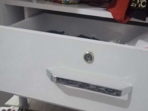 Diyarbakırda dilenci kılığındaki 3 kişi bir eve girerek altınları çaldı