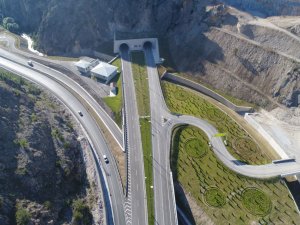 Badal Tüneli açıldı