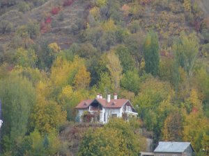 Hava sıcaklığı mevsim normallerinin üzerinde seyrediyor