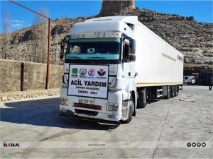 Cizreden Deprem bölgesine 3üncü yardım tırı gönderildi  