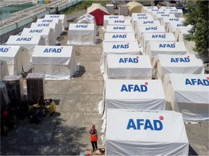 Depremzedelere psikososyal destek veriliyor