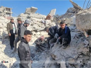 Deprem sonrası hayatta kalma suçluluğu ile nasıl baş edilir?