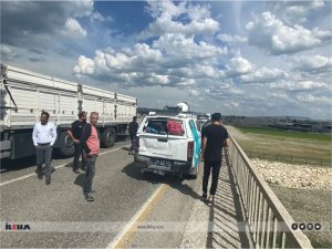 Deprem bölgesinden dönen UMKE ekibi kaza yaptı: 4 yaralı