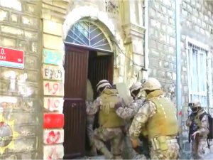 Siirt ve Vanda uyuşturucu operasyonu: 17 gözaltı