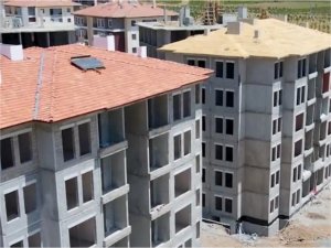 Bakan Kurumdan inşaatı devam eden konutlarla ilgili açıklama