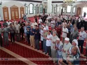 15 yıllık hasretleri sona erdi: Midyatlı hacı adayları dualarla uğurlandı