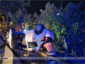 Şanlıurfada iki otomobil çarpıştı: 2 yaralı