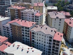 Bakan Özhaseki: 688 kentsel dönüşüm konutlarını teslim ettik